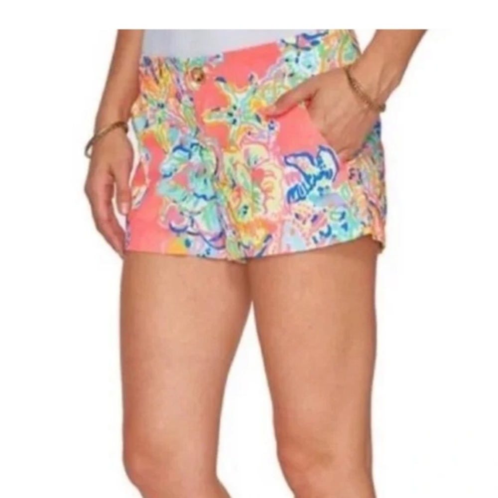Lilly Pulitzer women’s size 12 the carry shorts 3 inch inseam new without tags-